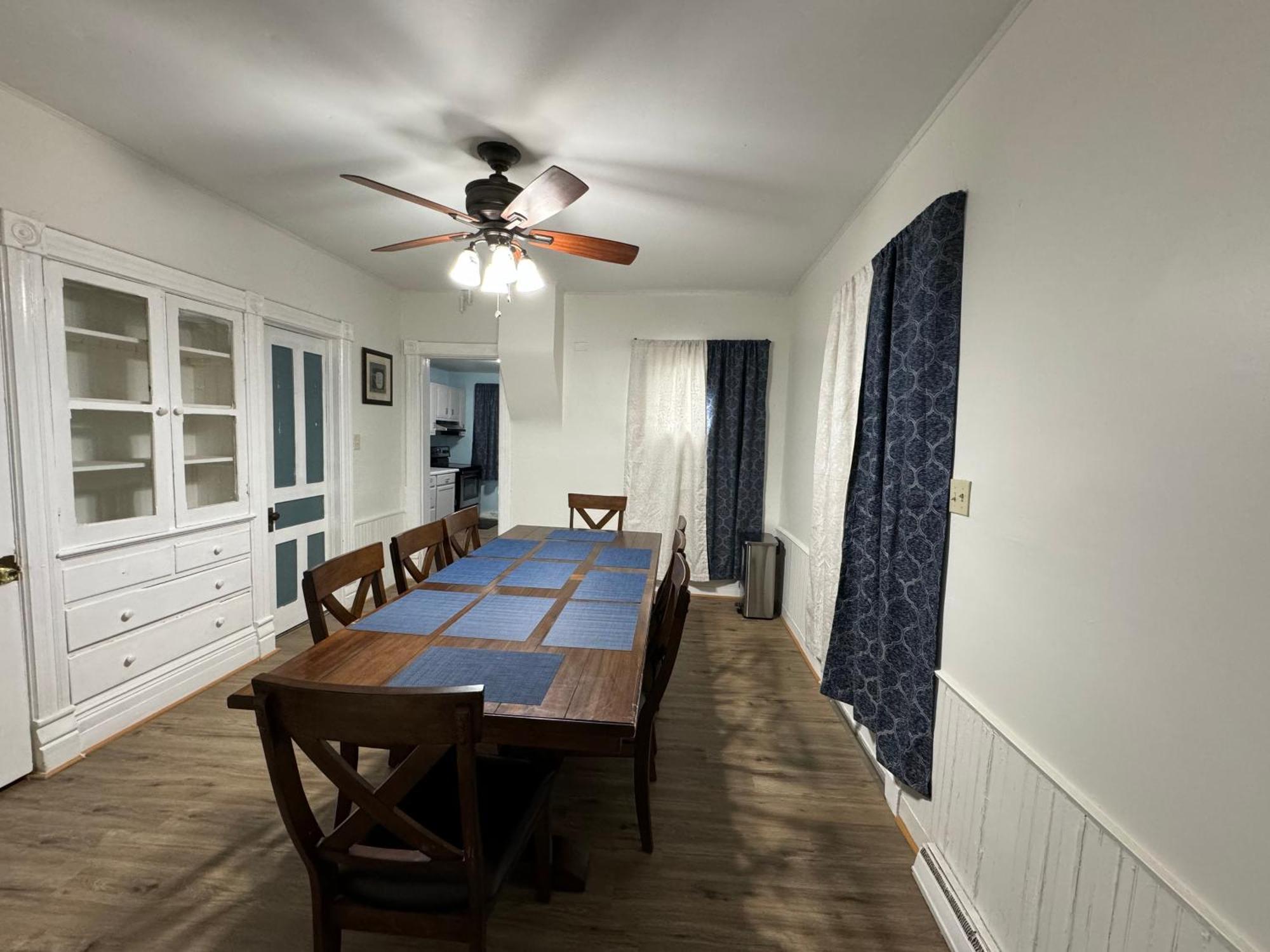 Comfy Getaway, 5 Bed, Sleeps 9, Walk To Falls! Ниагарски водопад Екстериор снимка