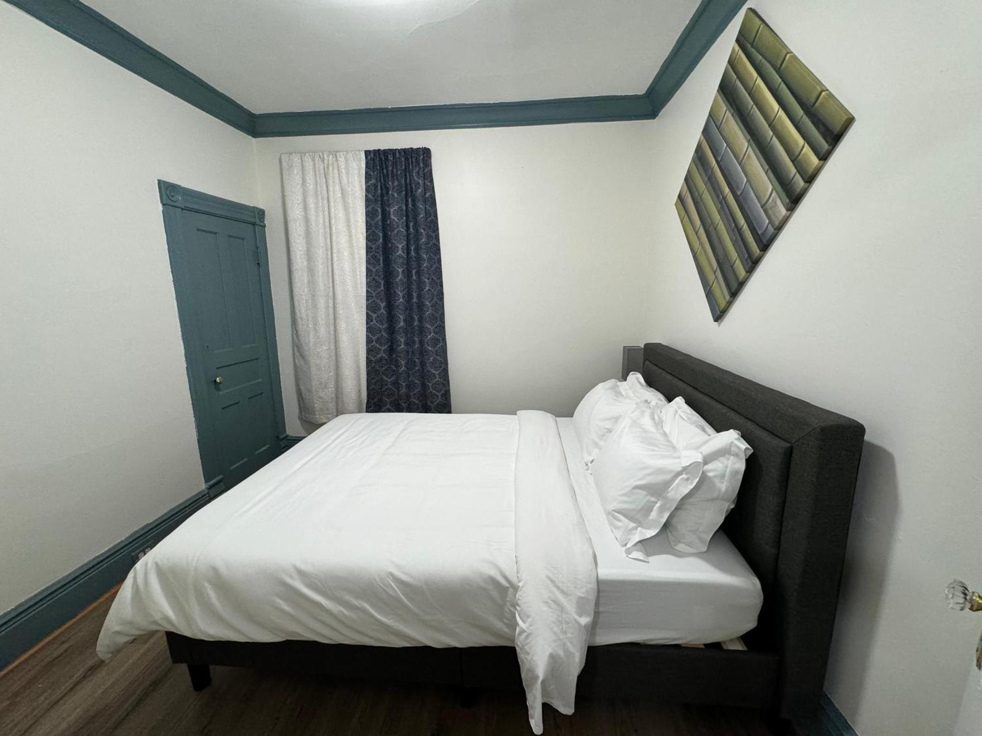 Comfy Getaway, 5 Bed, Sleeps 9, Walk To Falls! Ниагарски водопад Екстериор снимка